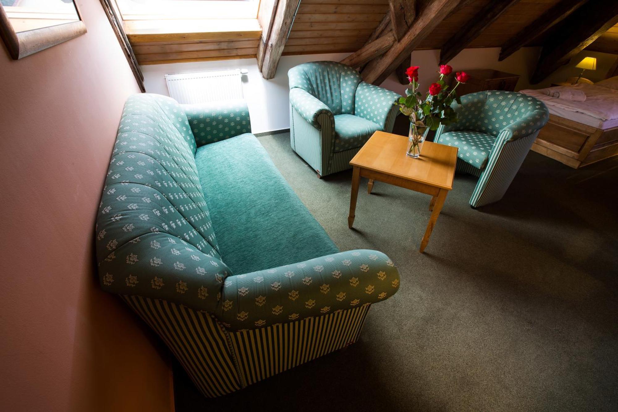 Hotel U Lipy Krušovice 部屋 写真